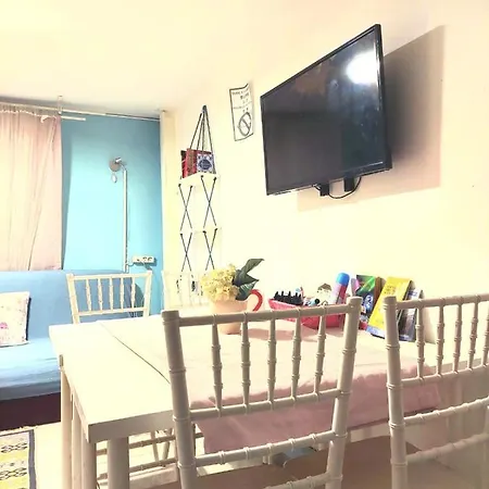 La Bella Bed & Breakfast