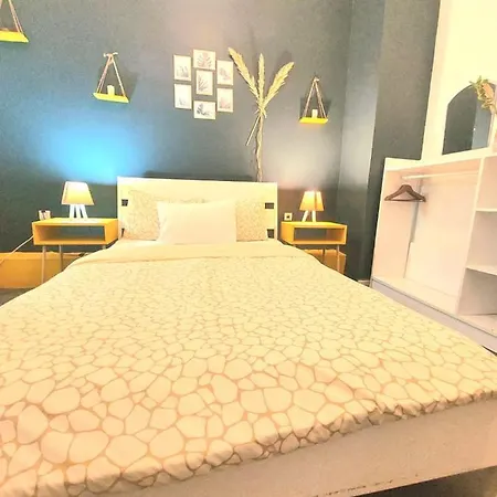 La Bella Bed & Breakfast 3*