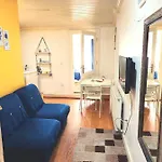 La Bella 住宿加早餐酒店 3*
